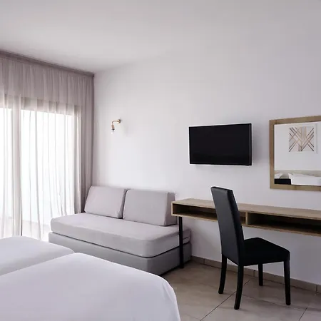אתר נופש Atlantica Panthea 4*