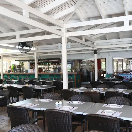 אתר נופש Atlantica Panthea 4*